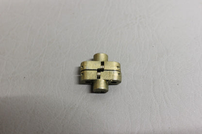 755-228 Piper PA-31 Navajo Folding Table Lid Hinge (Lot of 2) (0720-658)