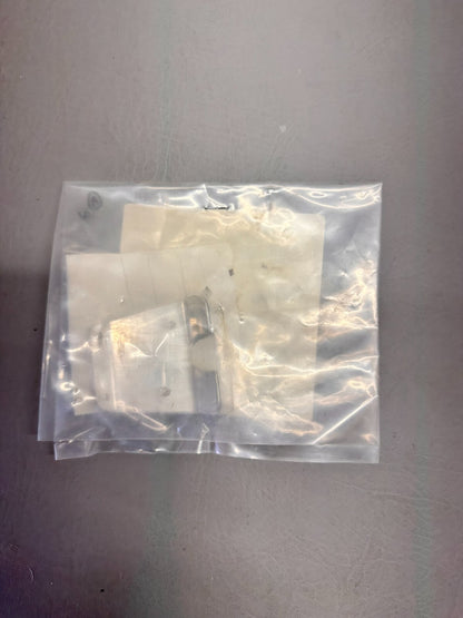 0453003-2 Cessna Cowl Mount Bracket (Qty 2) (NEW)