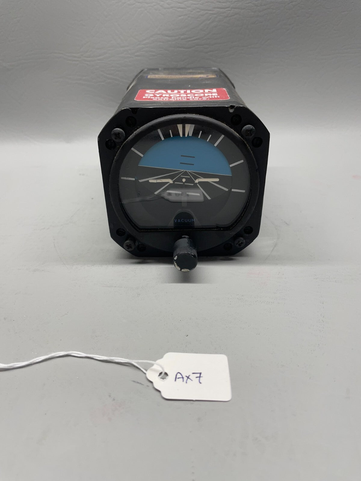Cessna Vertical Gyro P/N C661076-0103