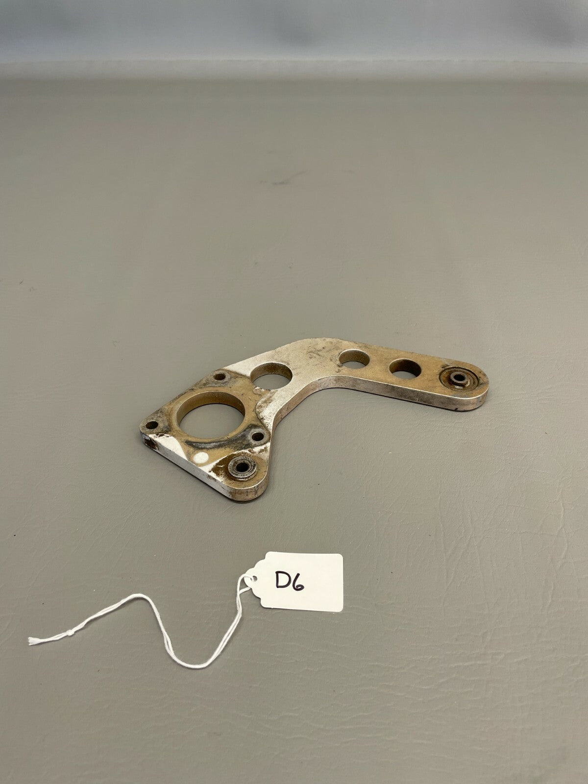 Cessna 206/210 Elevator Bellcrank P/N 1260133-1