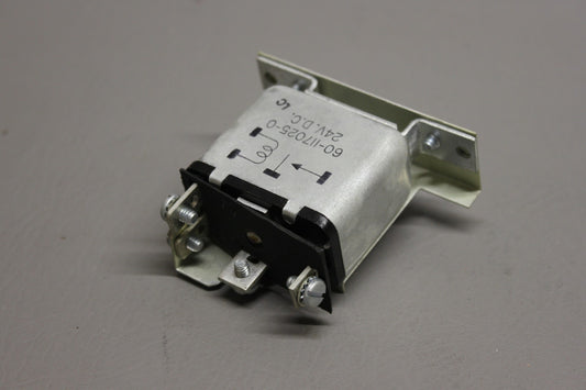 752-842 60-117025-0 Piper Relay