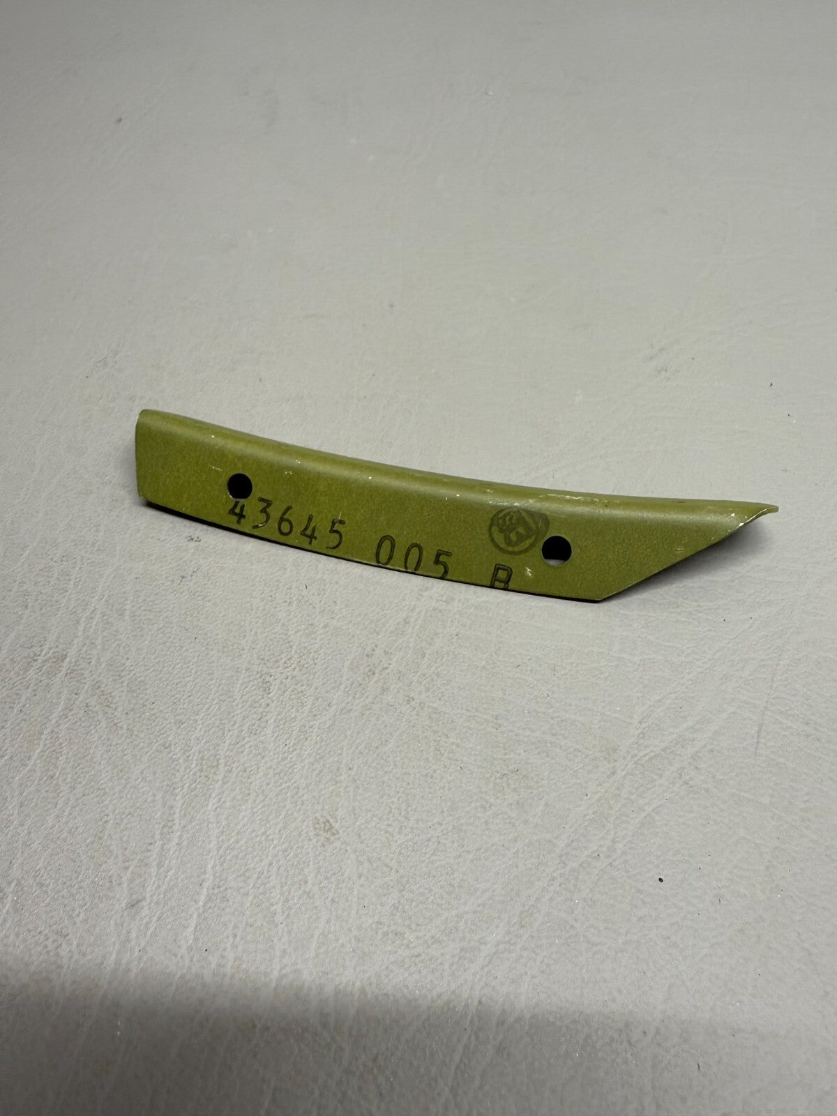 Piper Angle P/N 43645-005