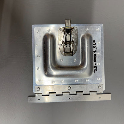 0752000-56 Cessna 180/182 Oil Door Assy