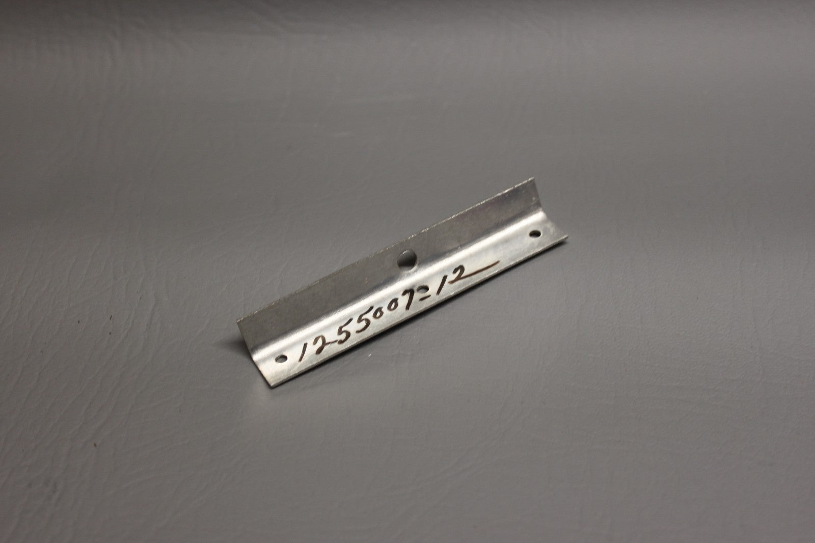 1255007-12 Cessna Baffle