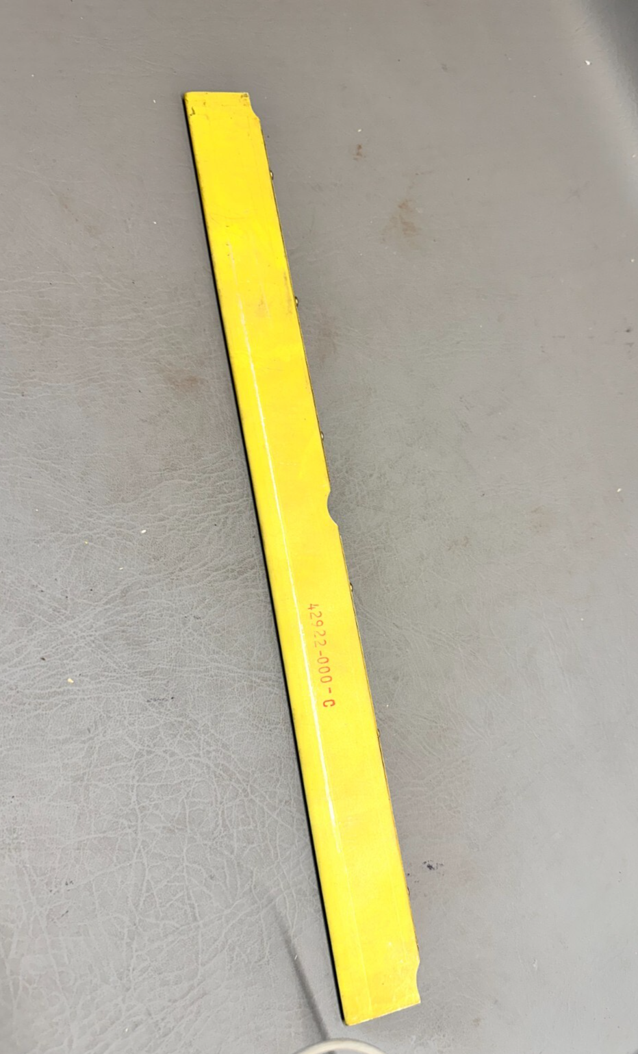 42922-000 Univair Aileron Trailing Edge for Piper