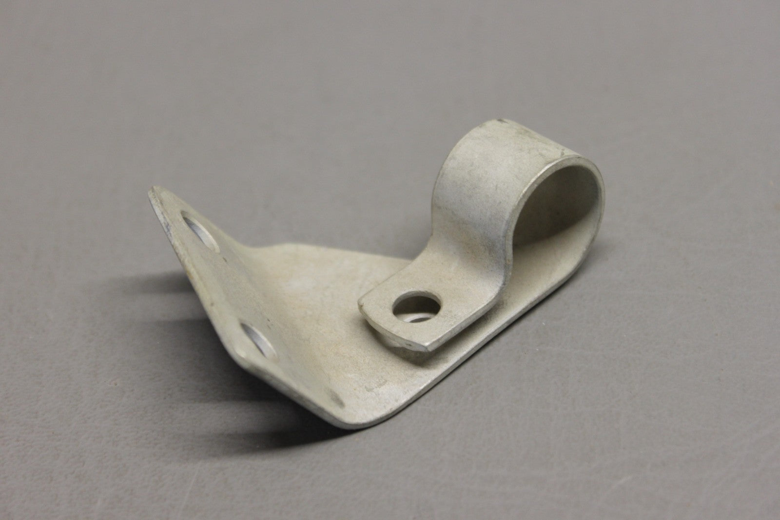 1139267 Aircraft Hose Bracket