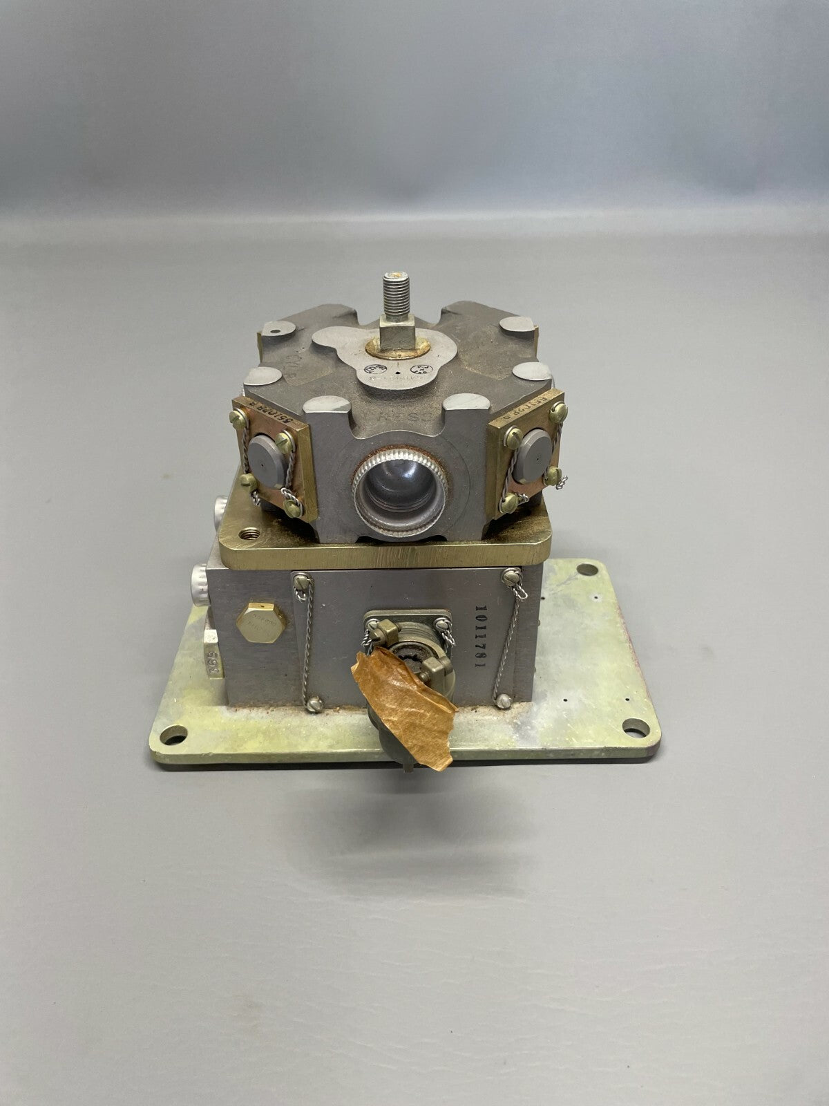 Bendix Hydraulic Valve Assy P/N 548150-2
