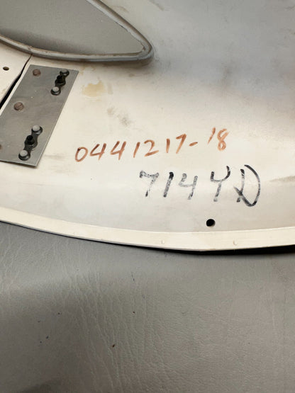 0441217-18 Cessna Landing Gear Fairing (NEW)