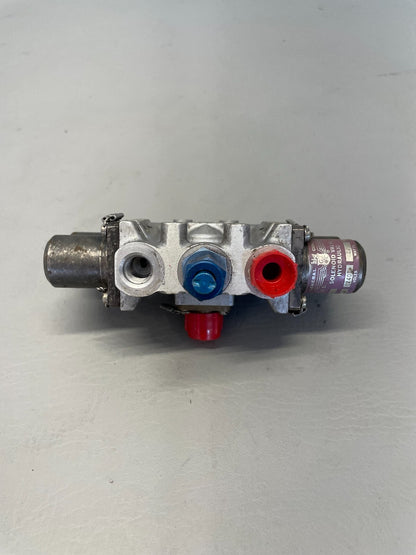 General Controls Solenoid Valve Hydraulic 24 V P/N AV14E1102