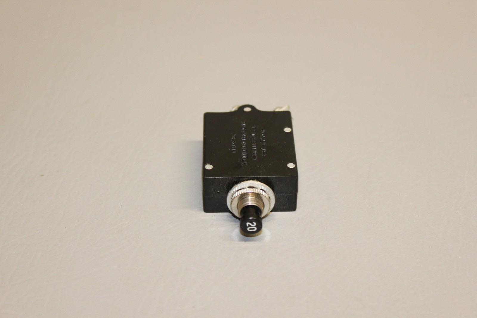 S1232-20 Cessna 20 Amp Circuit Breaker