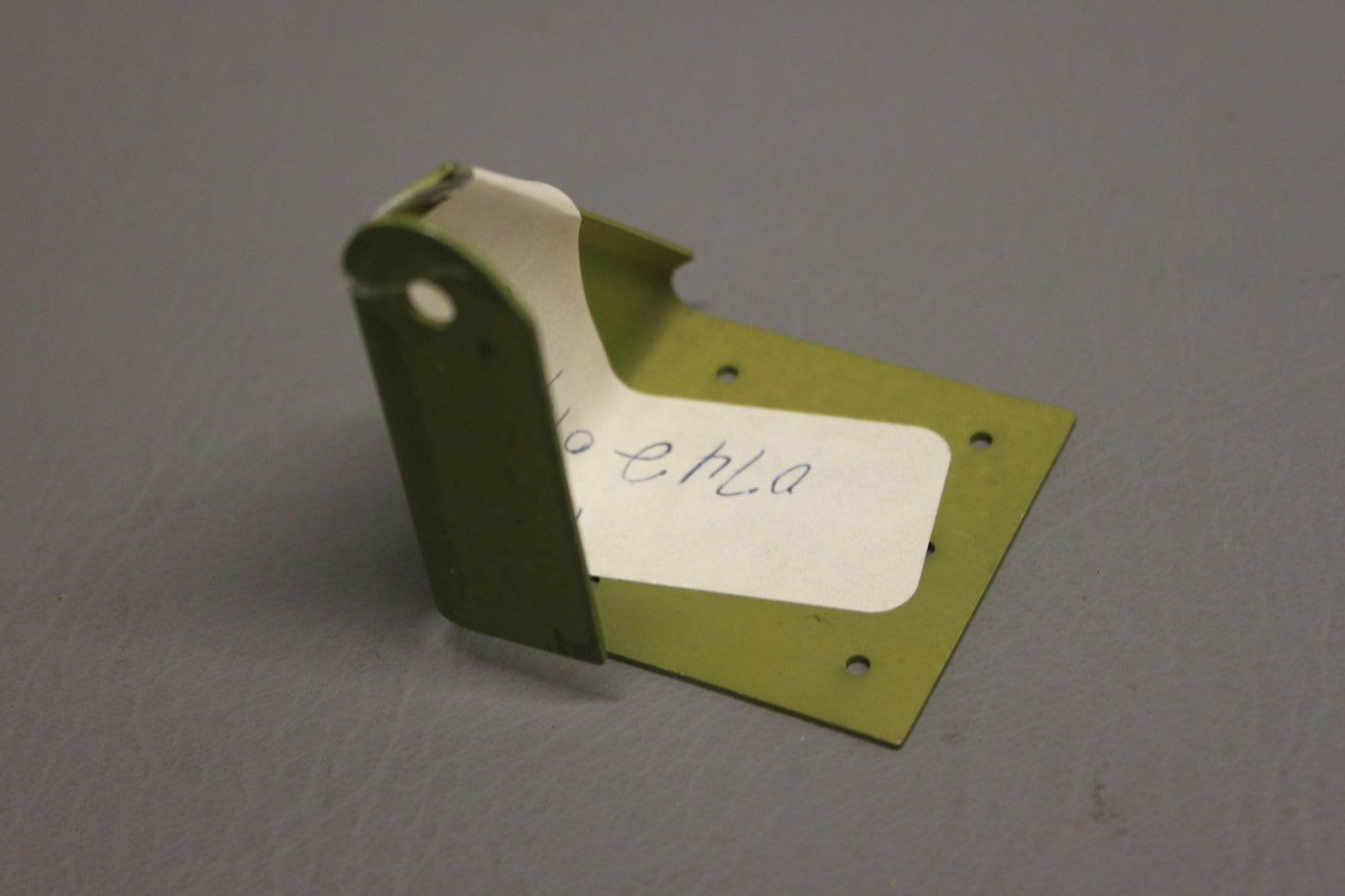 0742019-15 Cessna Bracket