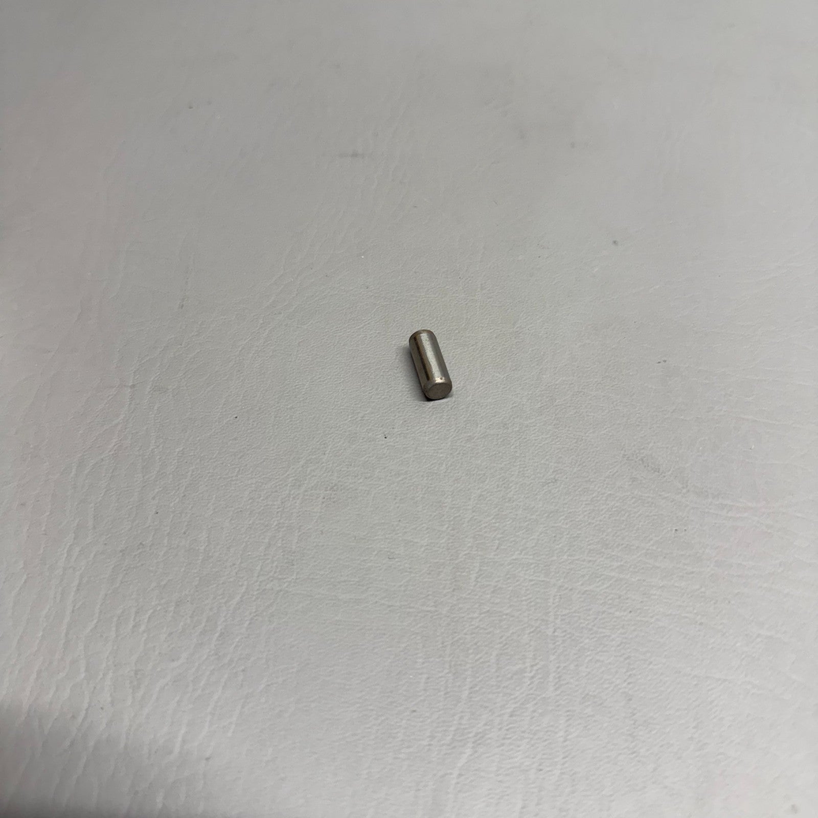 536563 TCM Dowel