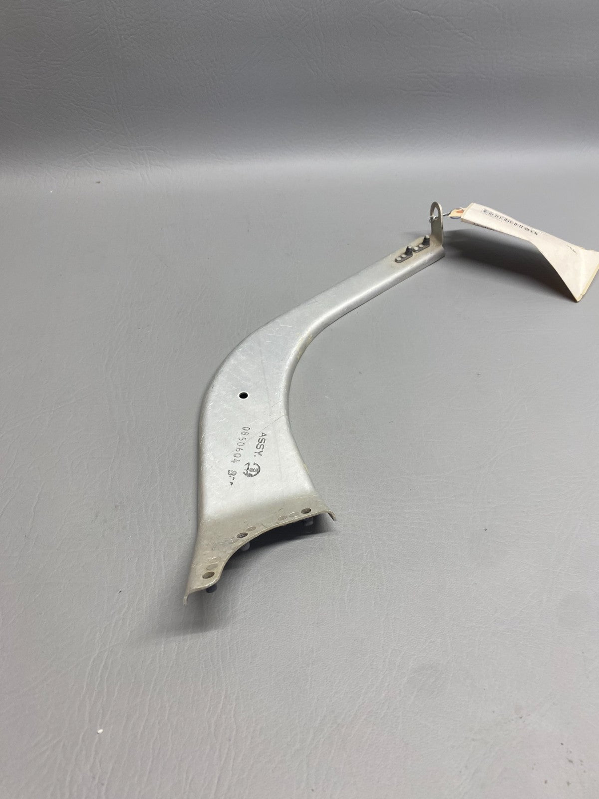 0850604-8 Cessna Support Assy