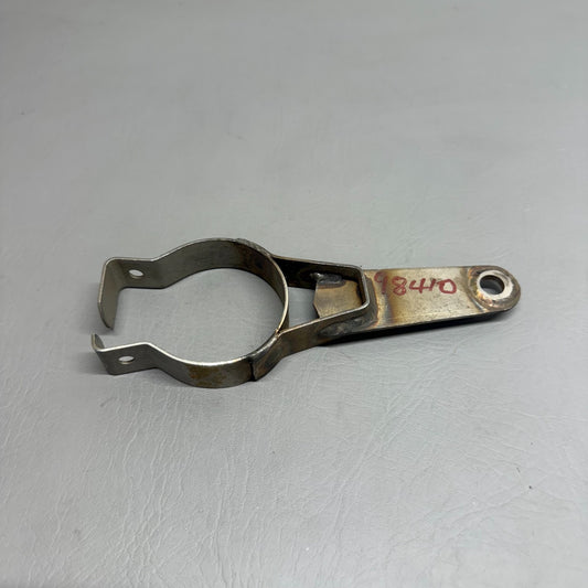 98410-000 Piper Exhaust Bracket Assy