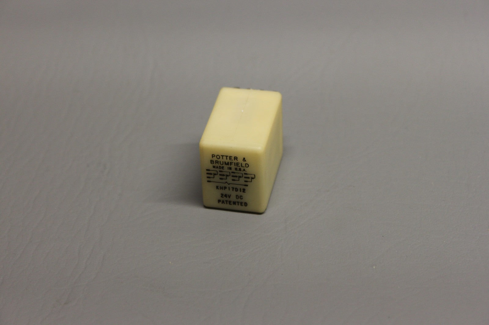 KHP17D12 Aircraft Relay
