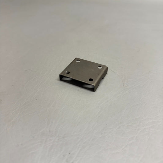 61179-000 Piper Latch
