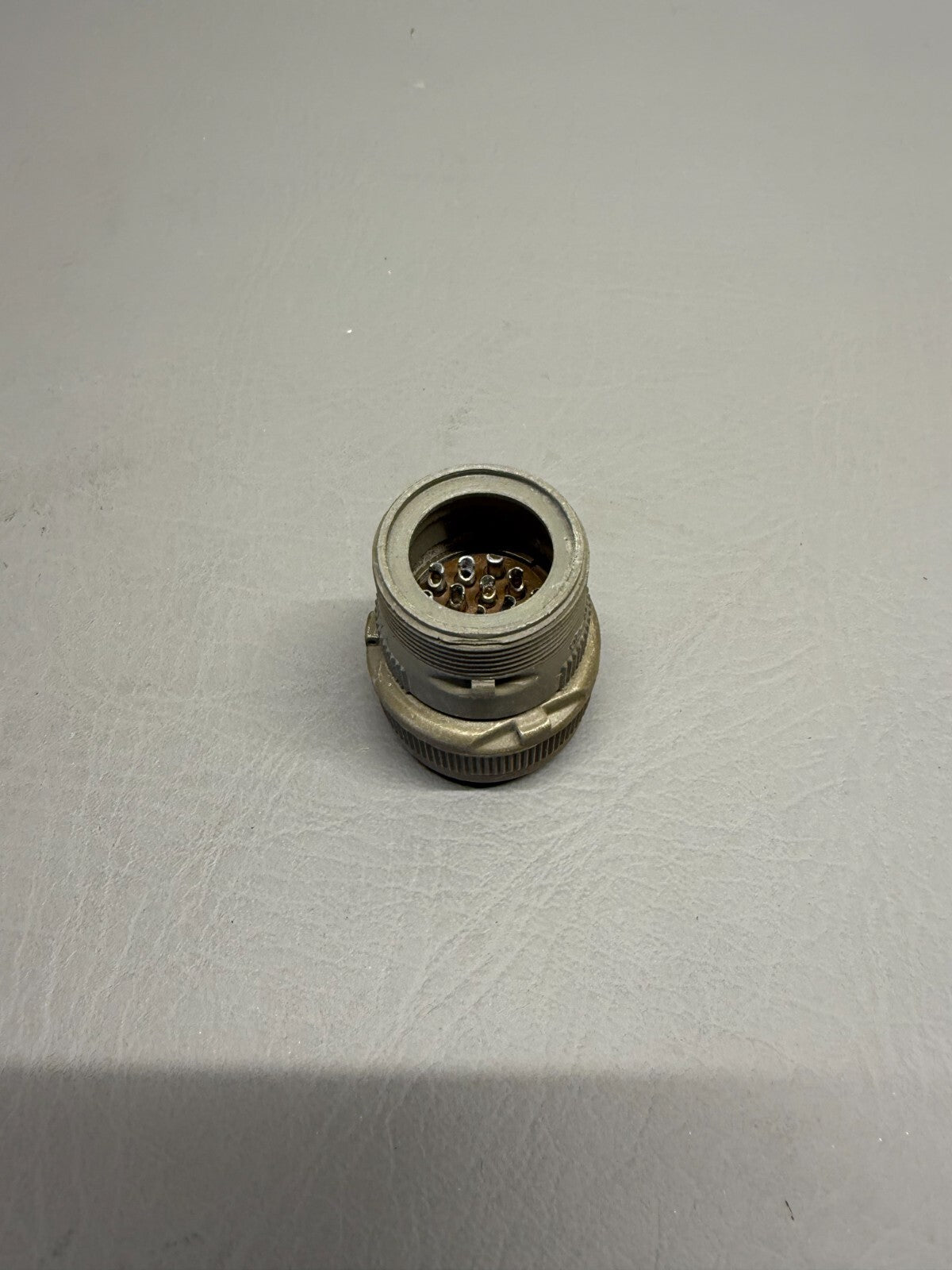 MS3106A20-27S Amphenol Connector
