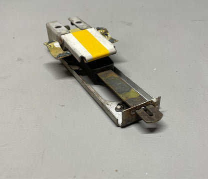 Piper PA24-250 Latch Assy Cabin Door P/N 20807-000 (Use 754-216)