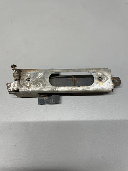 Piper PA24-250 Latch Assy Cabin Door P/N 20807-000 (Use 754-216)