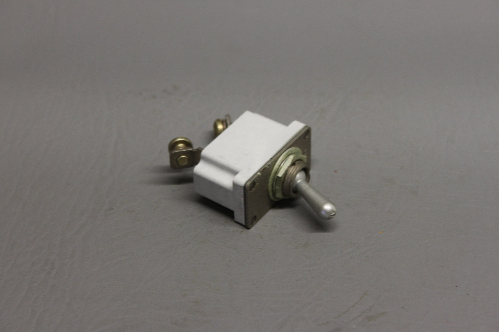 756-234 Piper Switch