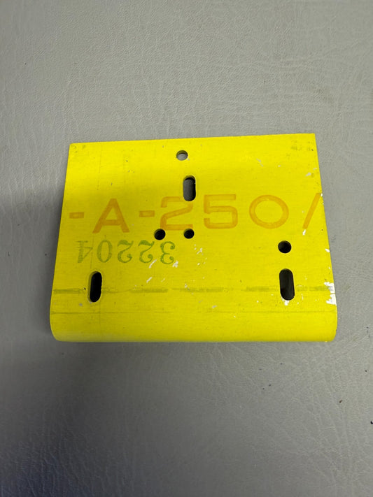 32204-000 Piper Plate