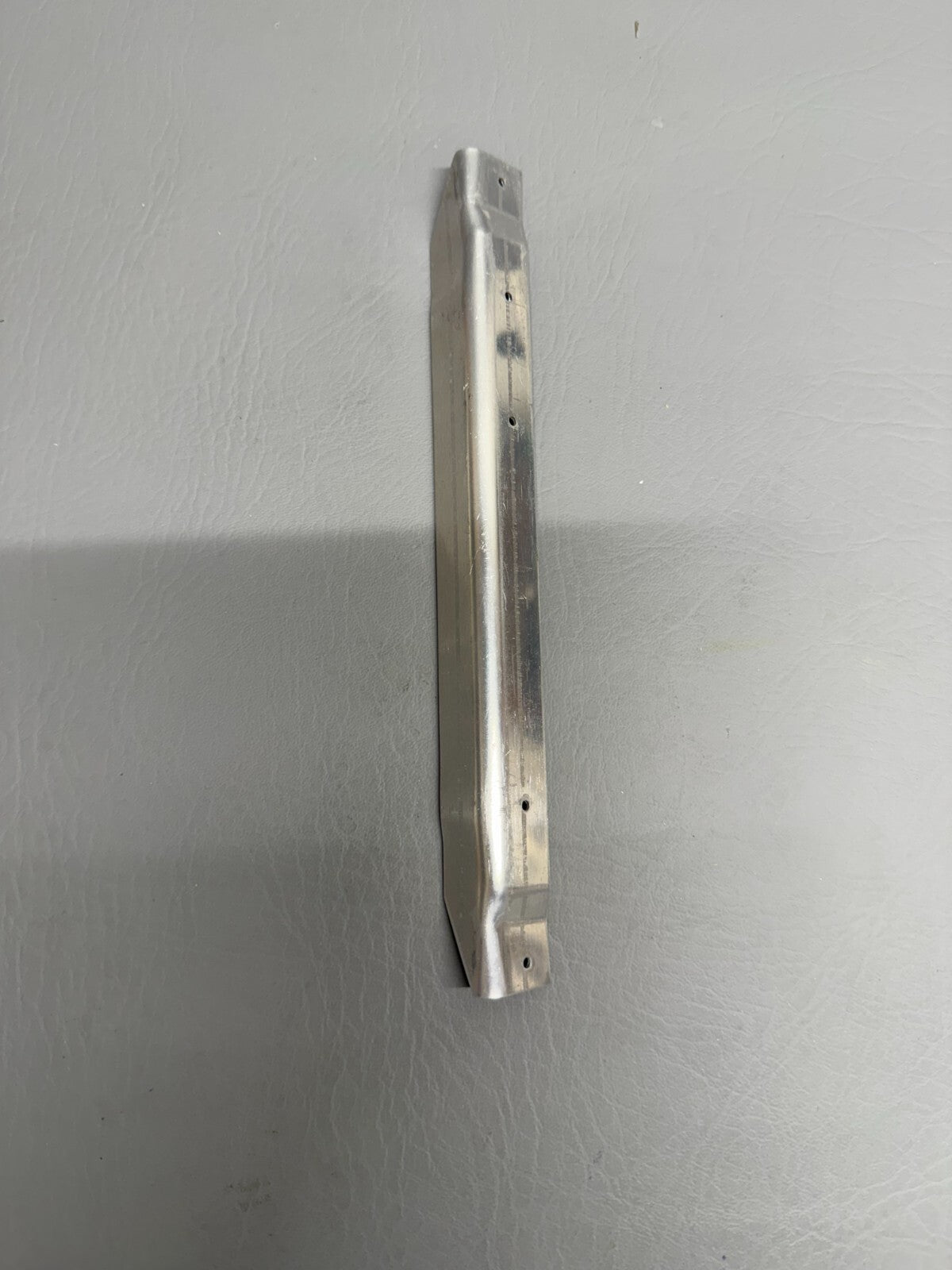 5313011-21 Cessna Angle