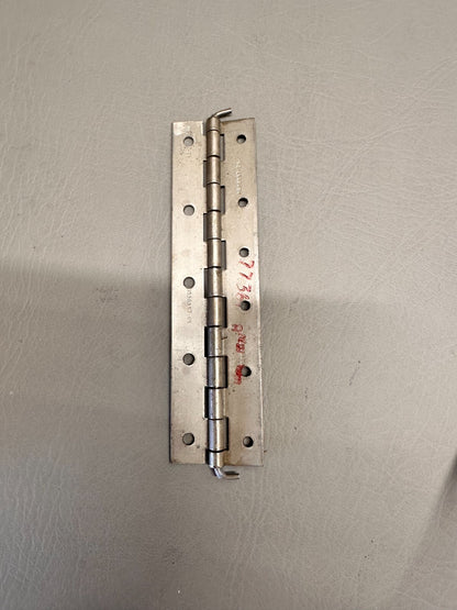 77367-008 Piper Tomahawk Flap Hinge