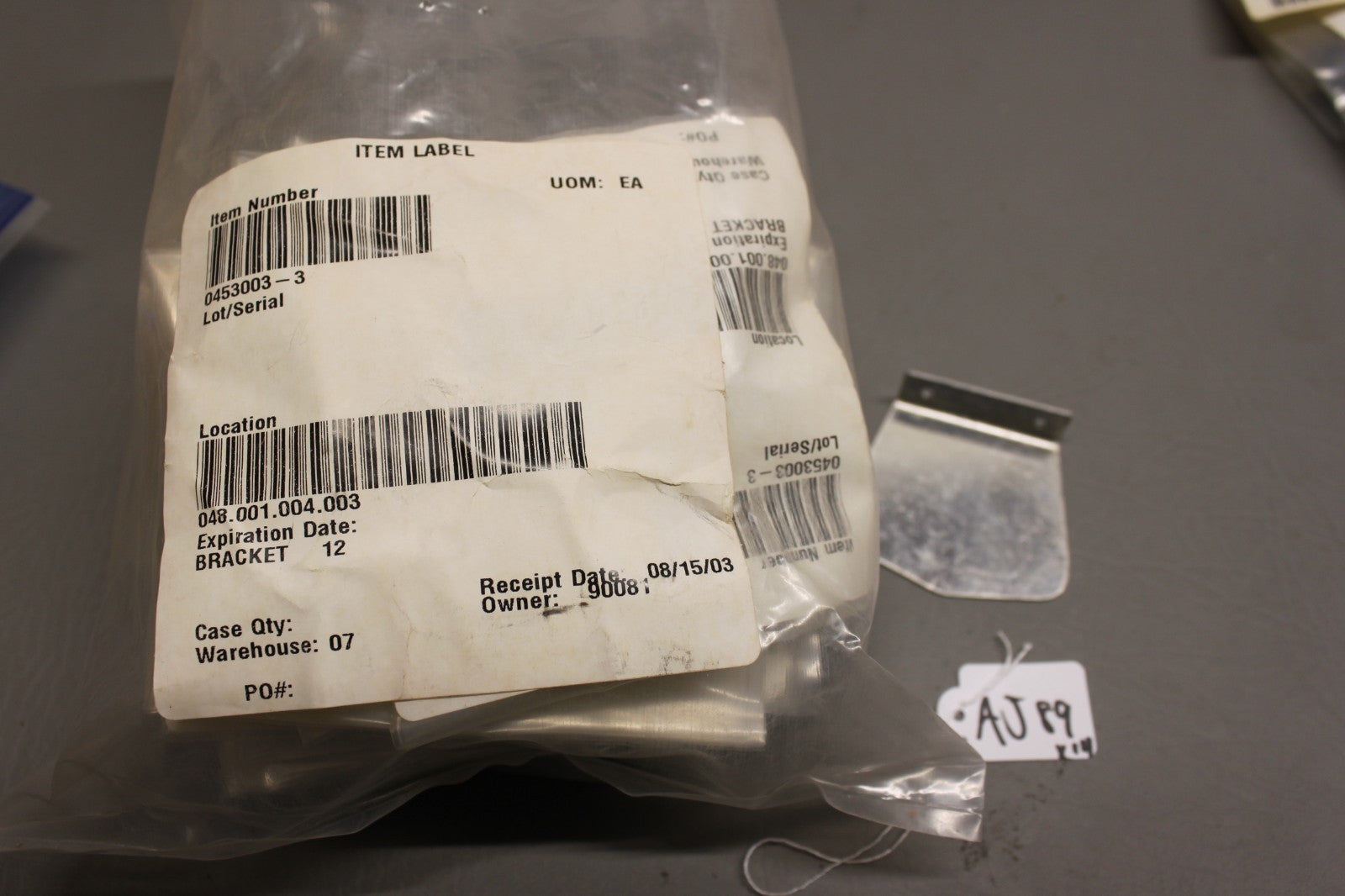 0453003-3 Cessna Cowl Mount Bracket
