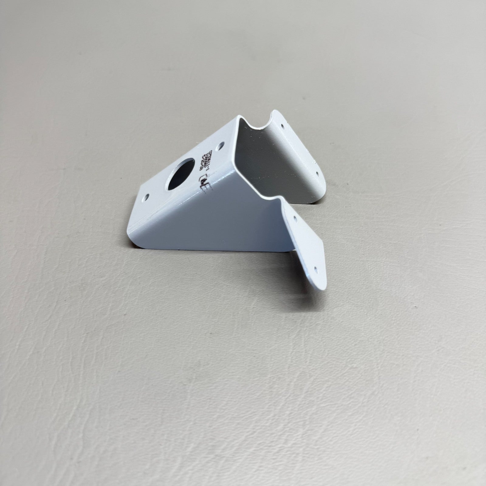 0753611-1 Cessna Shock Mount Bracket with 8130
