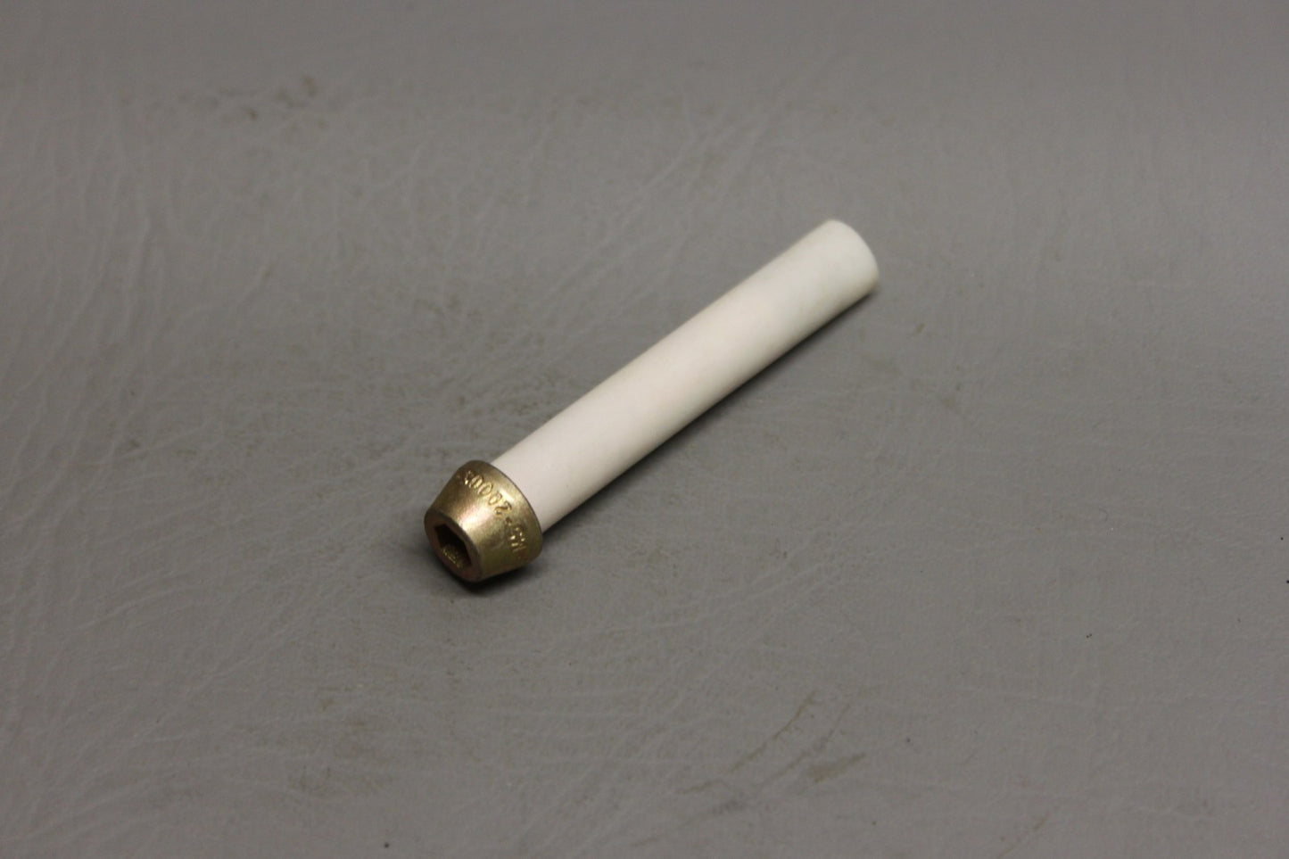 758-158 Piper Bolt