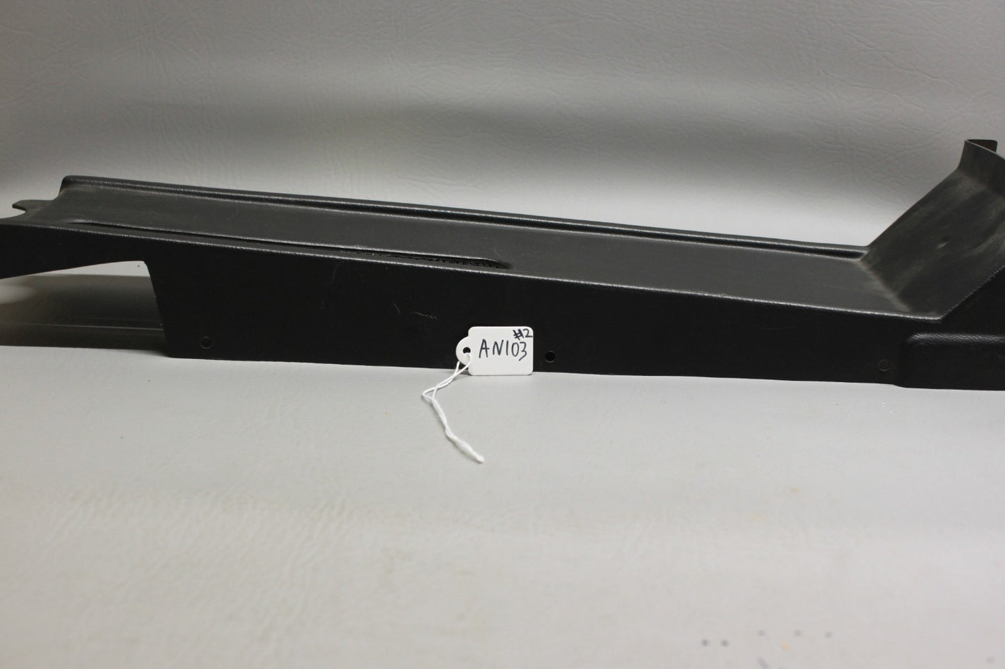77733-11 Piper Trim Console
