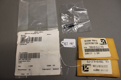 700043B-BLUC-STB Cessna Aircraft Lamp