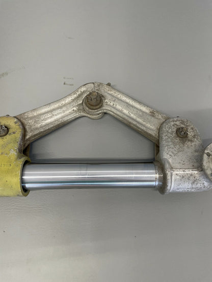 NEW Piper PA-28 Cherokee LH Main Landing Gear Strut Assy P/N 65319-2, 35644-902