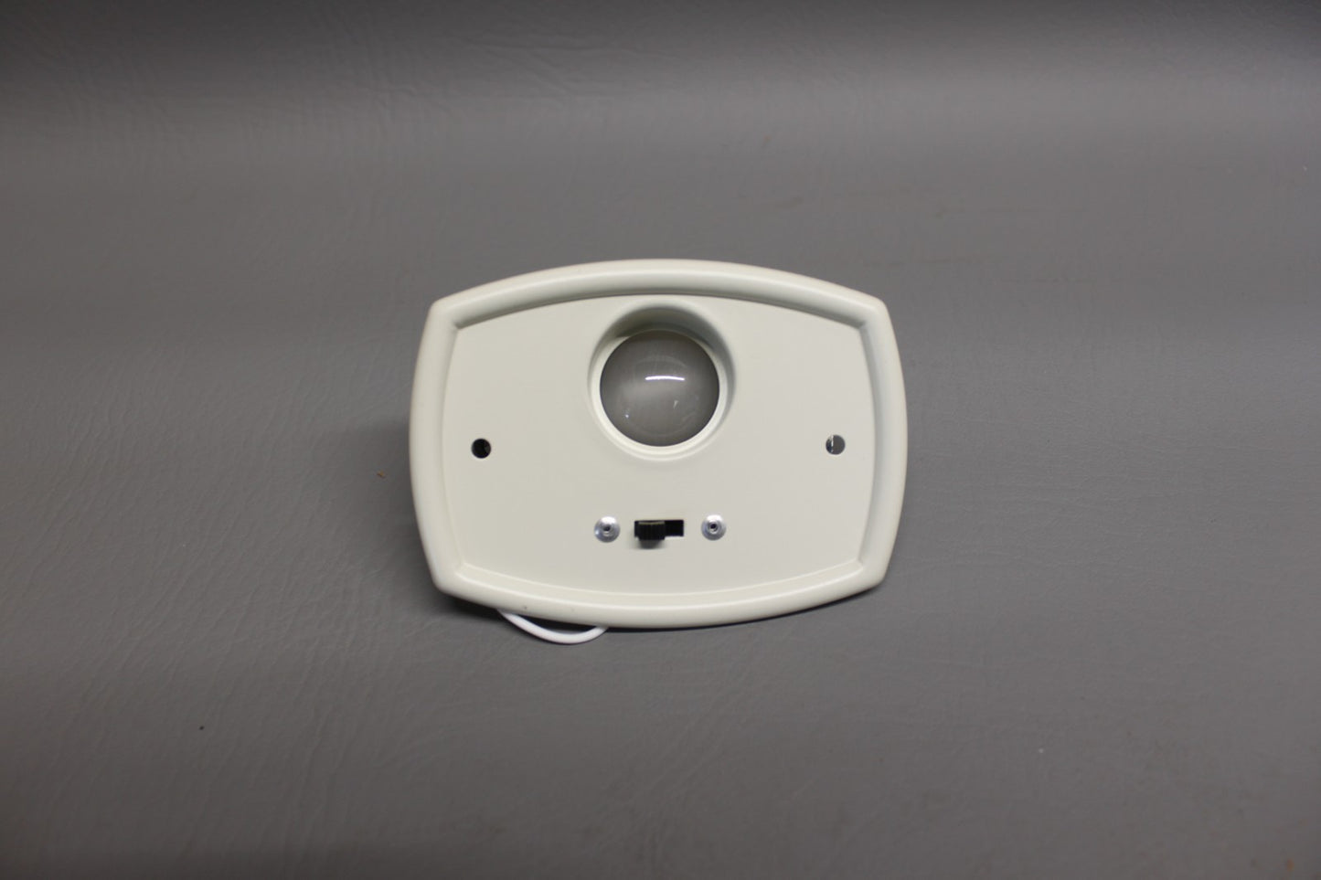A325-ML-28 Piper Light Assembly GE1495 Bulb (Alt P/N 572-611)