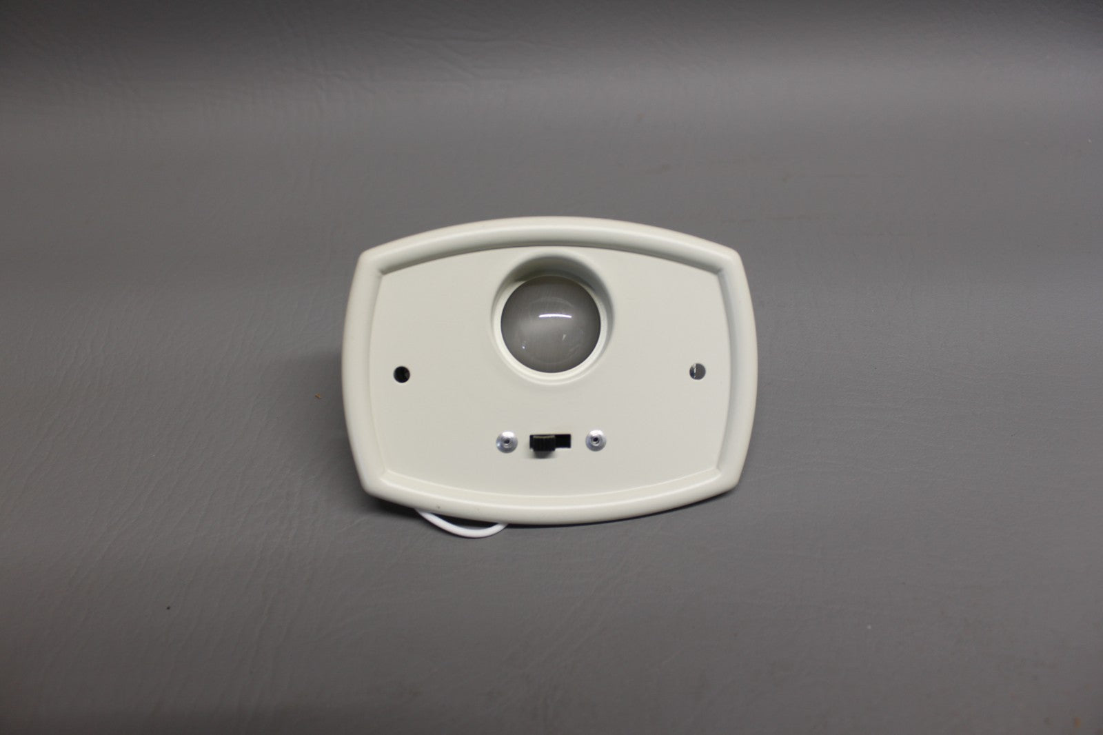 A325-ML-28 Piper Light Assembly GE1495 Bulb (Alt P/N 572-611)