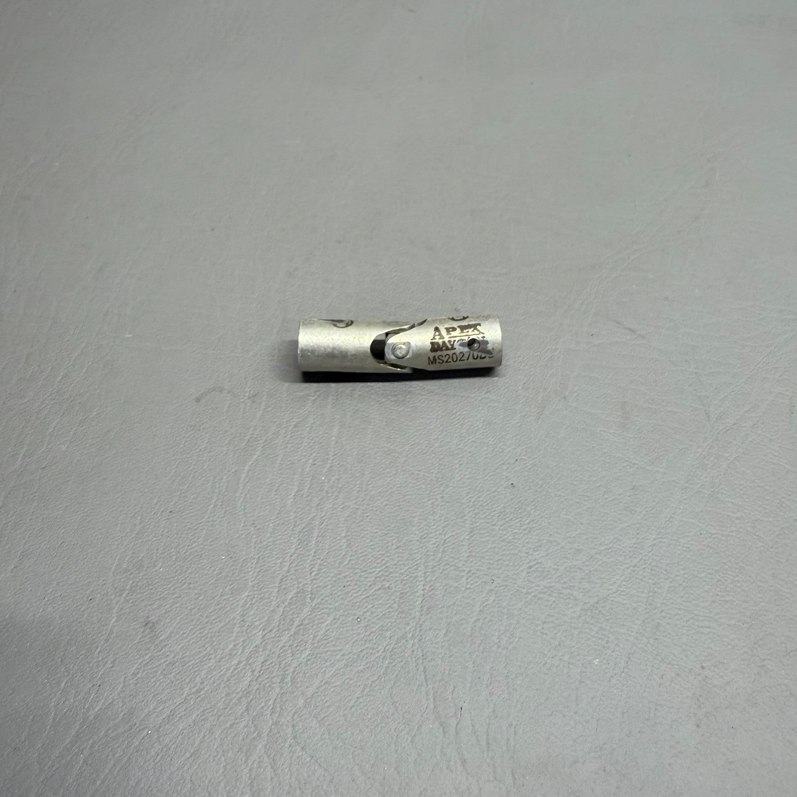 43246-000 Piper Joint