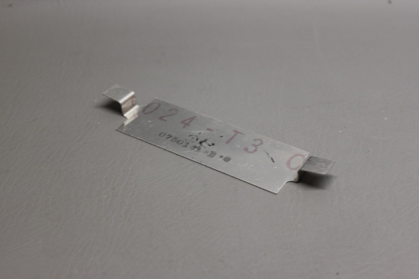 0750141-1 Cessna Heat Deflector