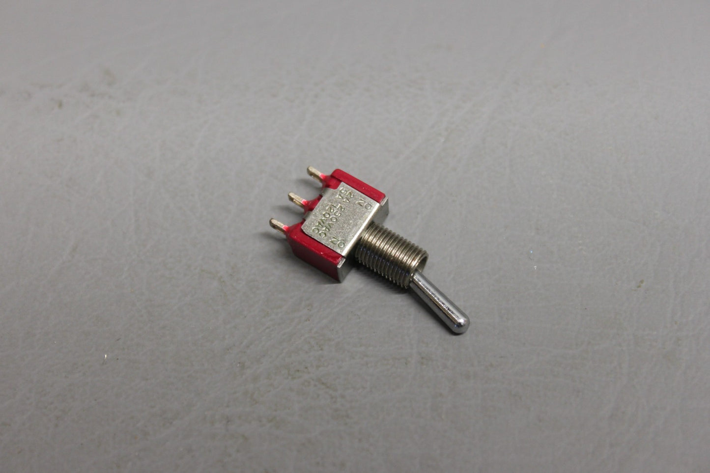 587-923 Piper Switch