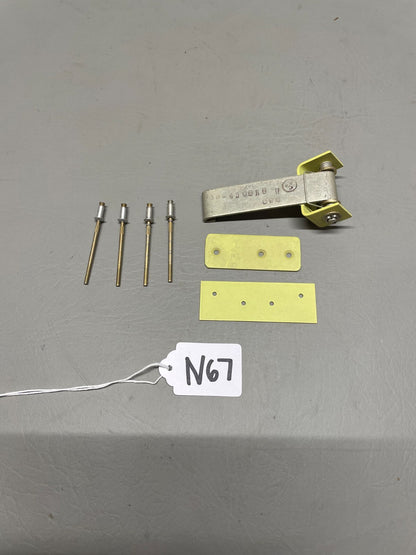 Aircraft Latch Assy P/N 38-410018 (NEW)