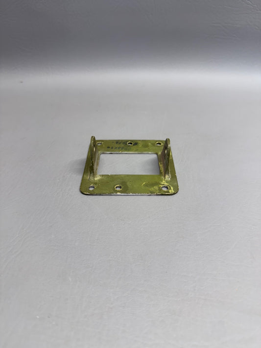5115549-5 Cessna Aileron Bracket