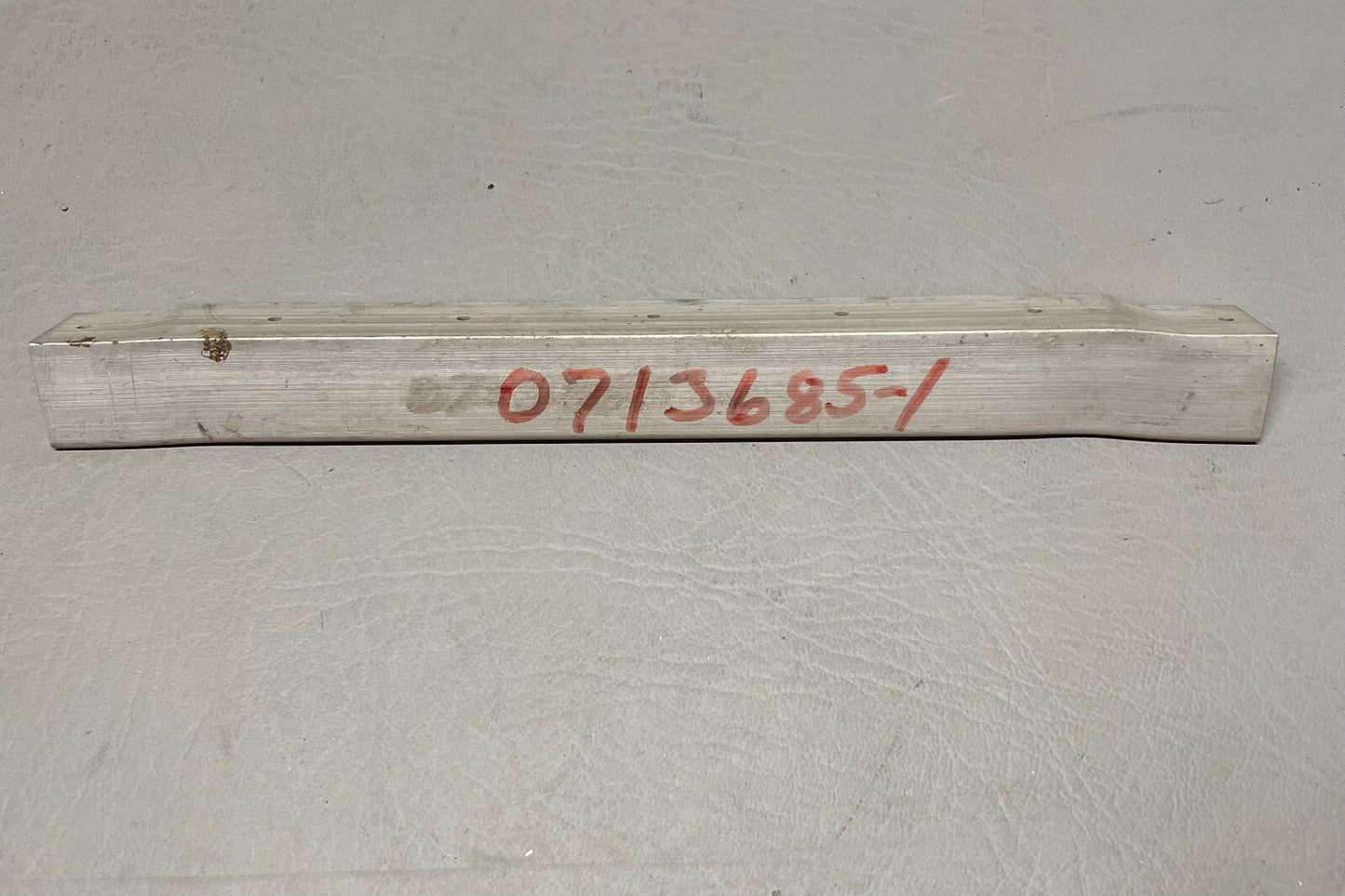 Cessna 182 Stiffener P/N 0713685-1 (NEW)