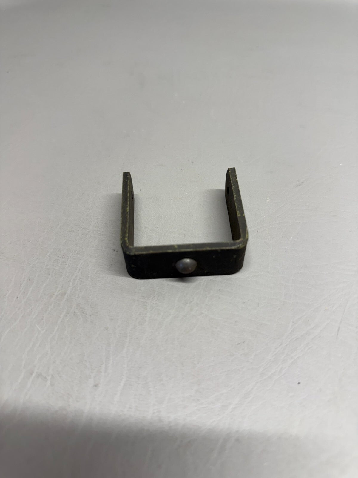Piper Tail Wheel Clamp Assy P/N 64328-000