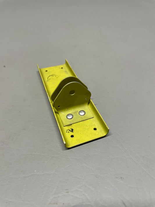 Piper Support Assy P/N 26111-002