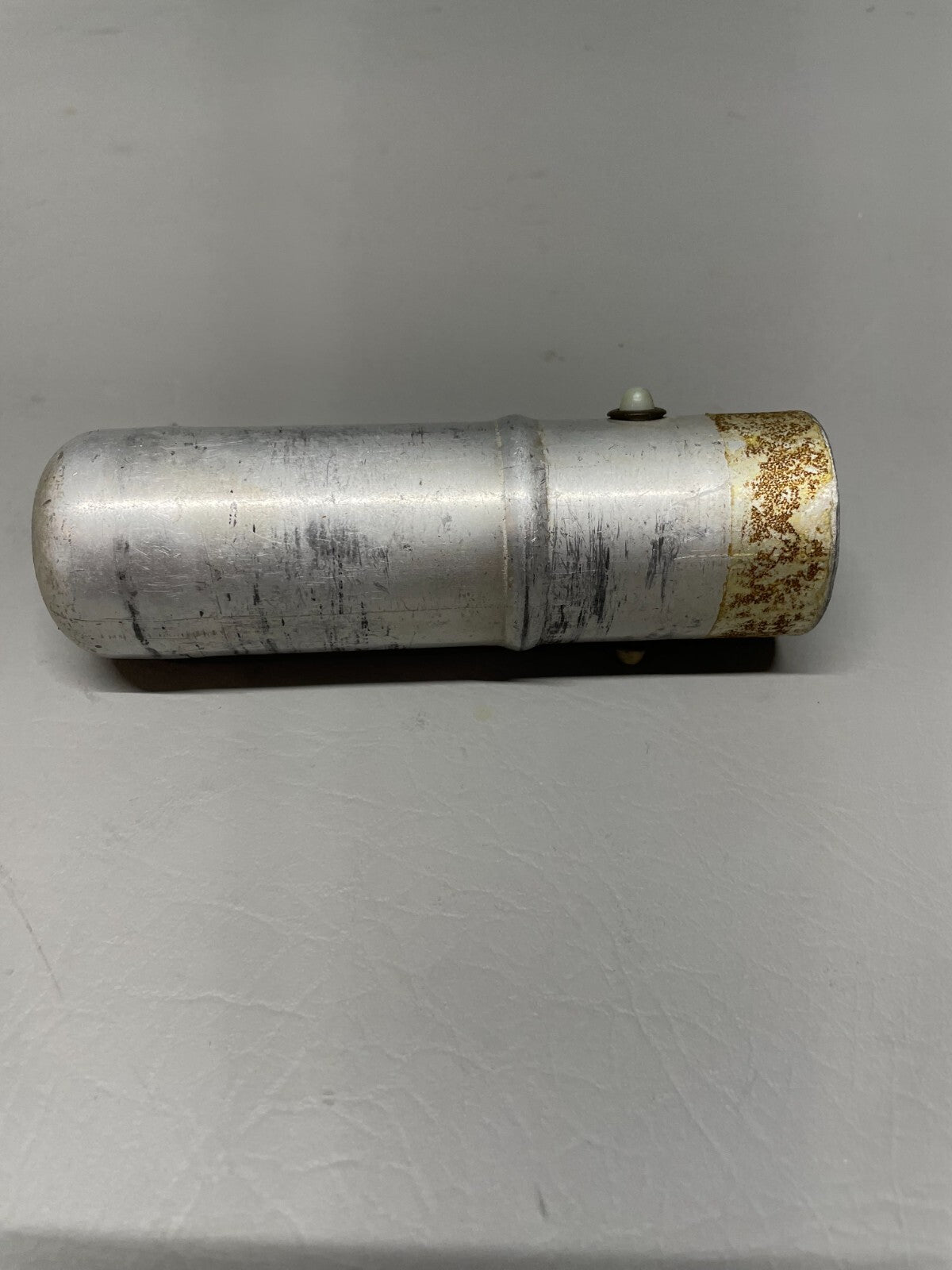 Cessna Outlet Assy P/N 0413163-18