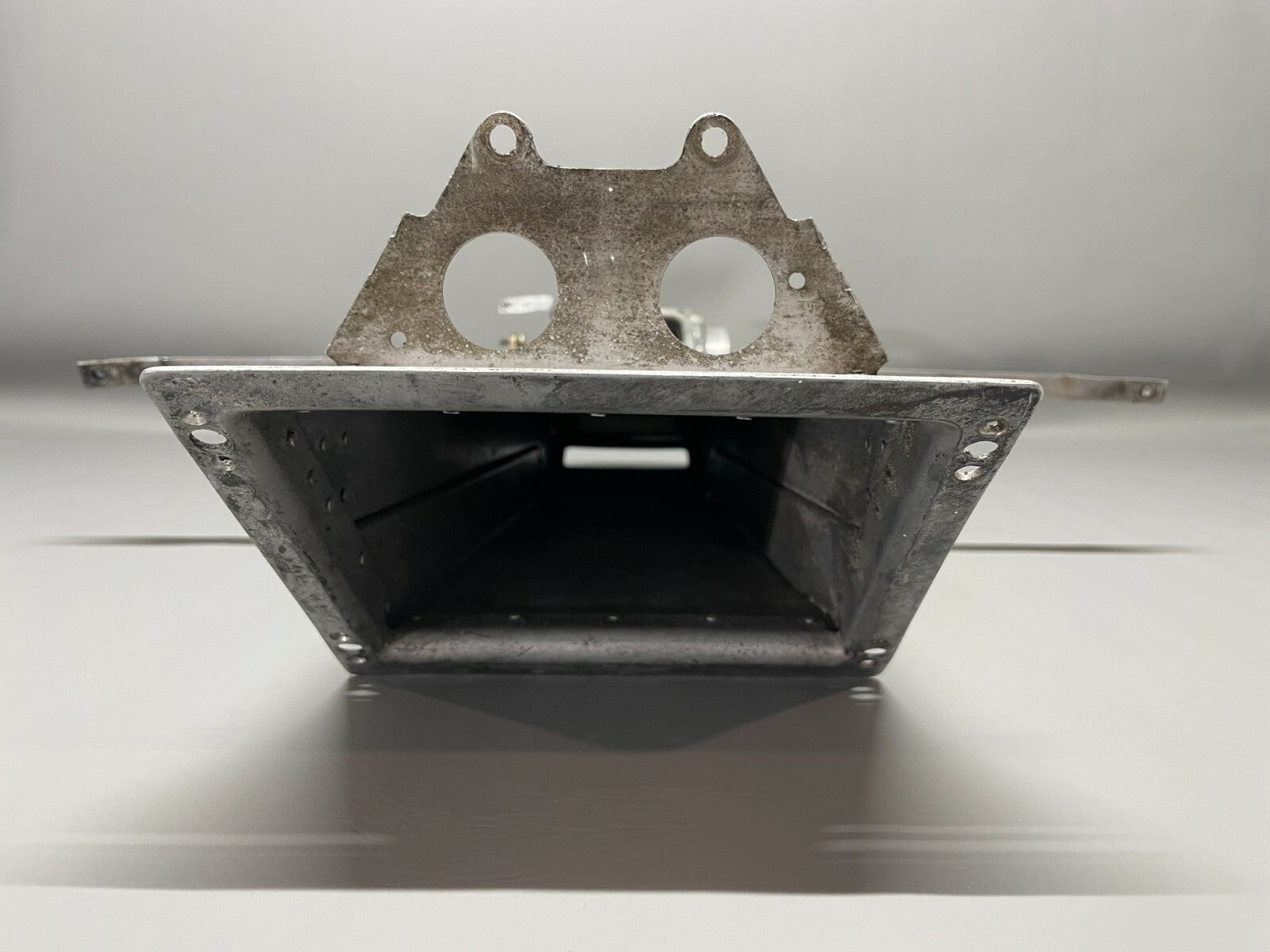 Cessna 172/175 Carburetor Airbox Intake Assy P/N 0550175-1