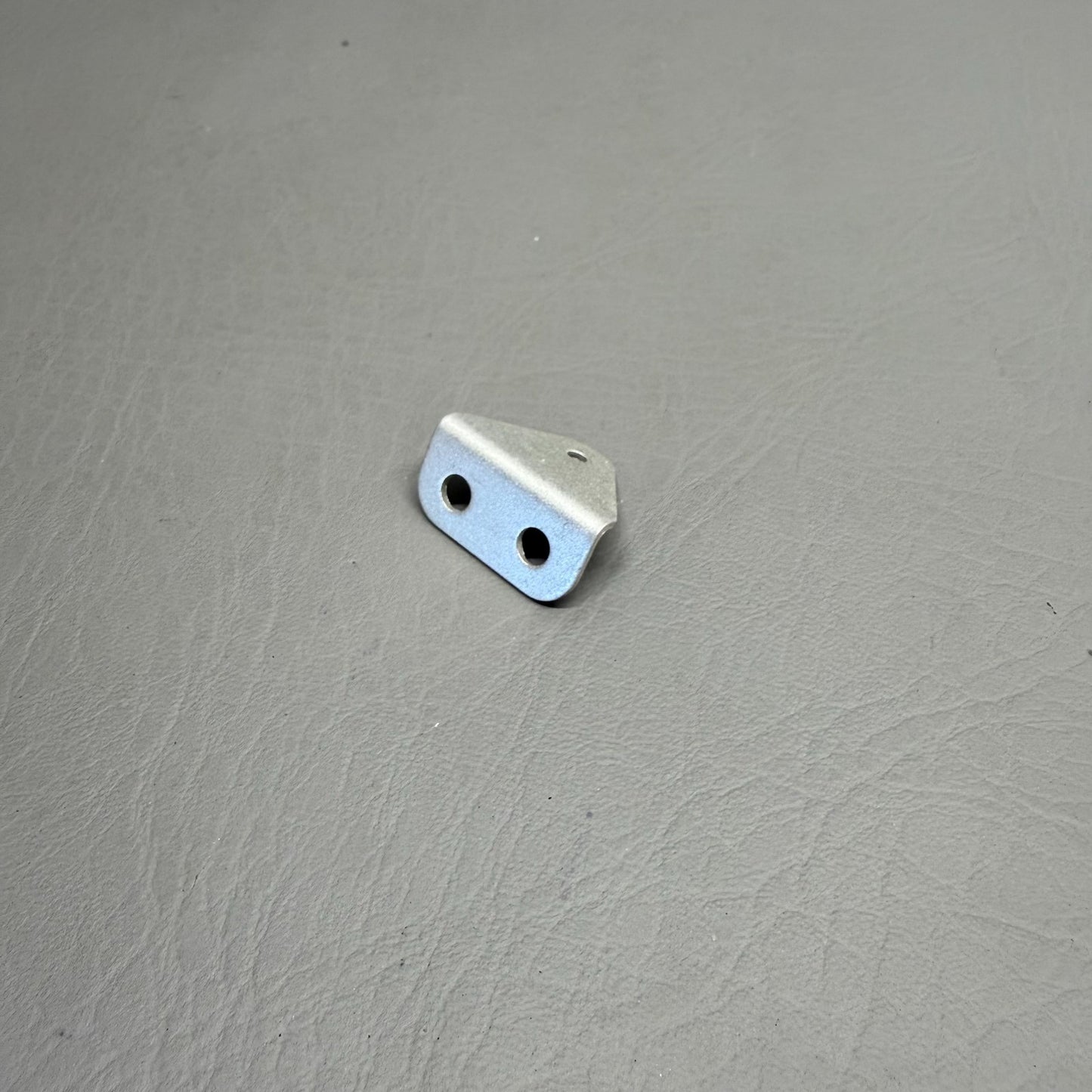 1713092-1 Cessna Cabin Door Stop Bracket