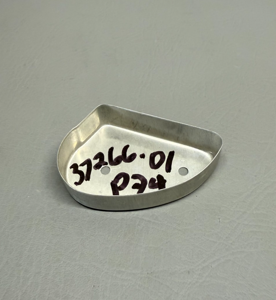 37266-001 Piper Rib