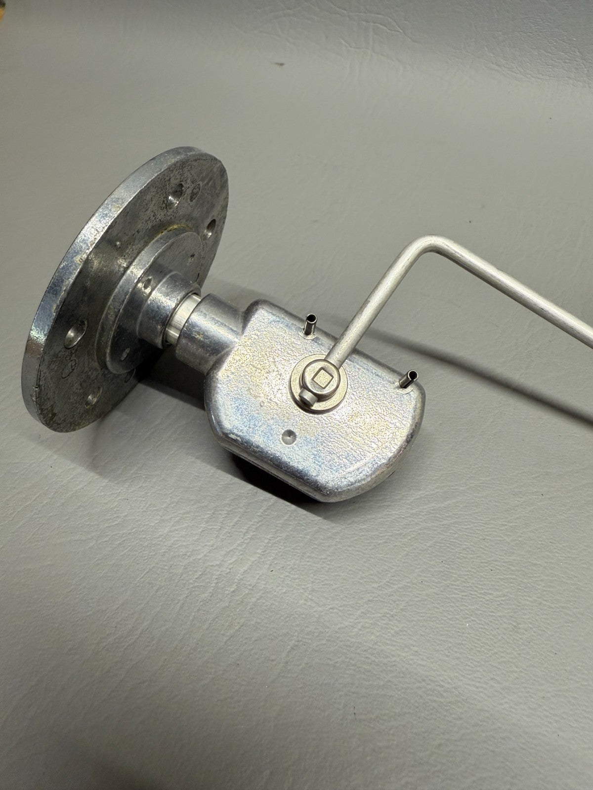 C668050-0301 Cessna Fuel Level Transmitter (NEW)
