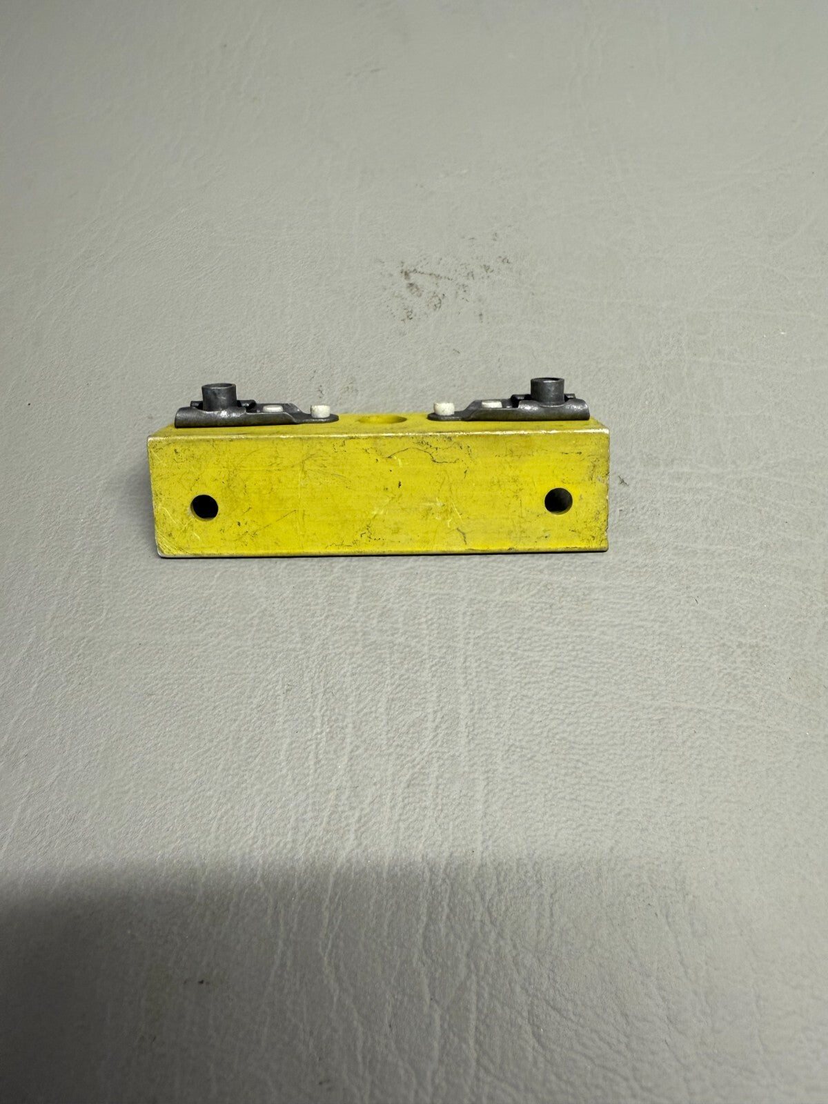 27969-000 Piper Angle Bracket