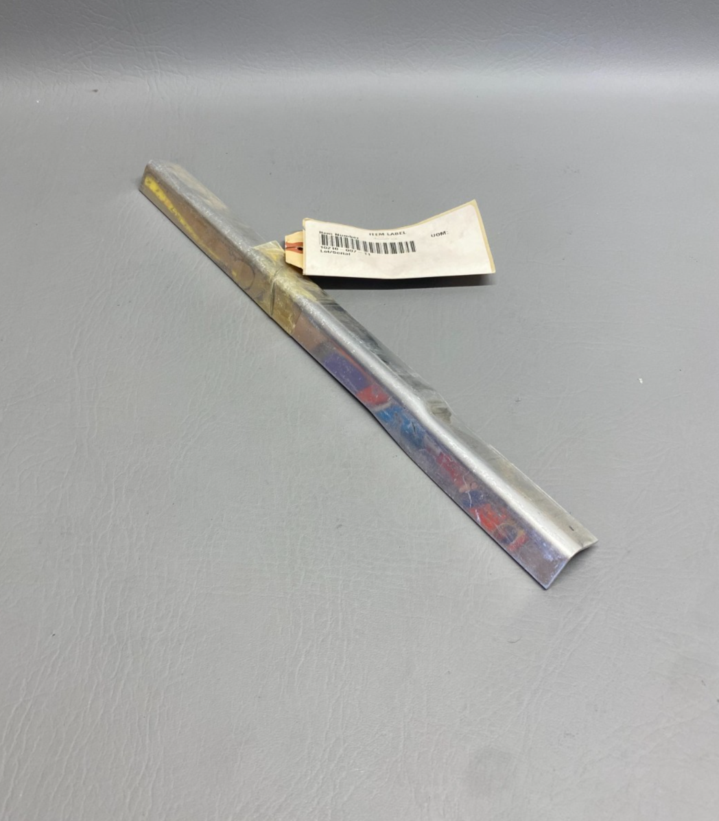 10210-007-11 Cessna Angle